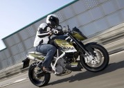 KTM 990 Super Duke KTM 990 Super Duke